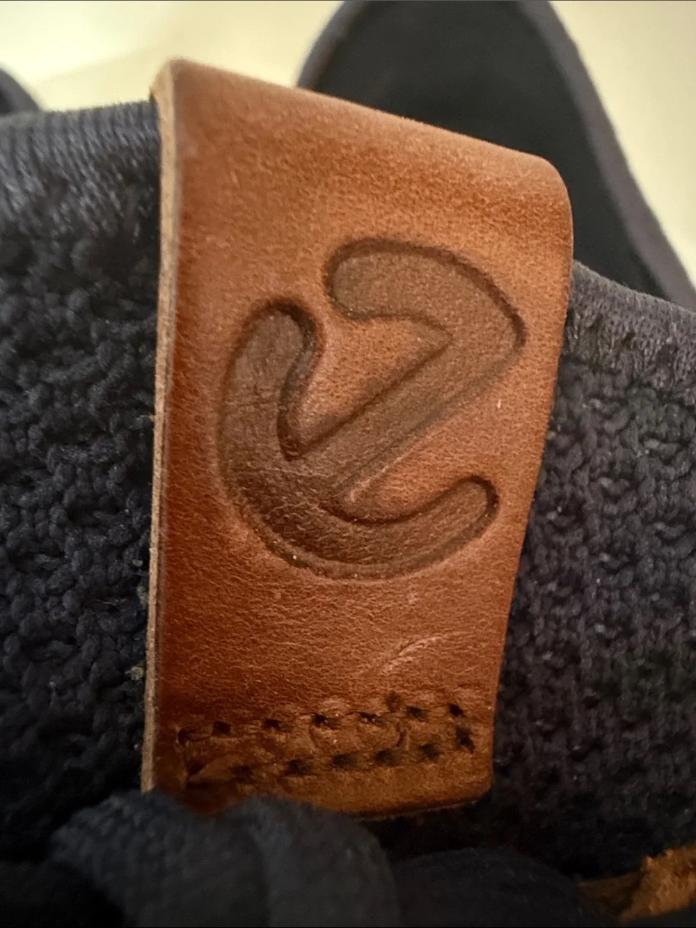 NEW **Men's Navy and Brown Casual ECCO Sneakers